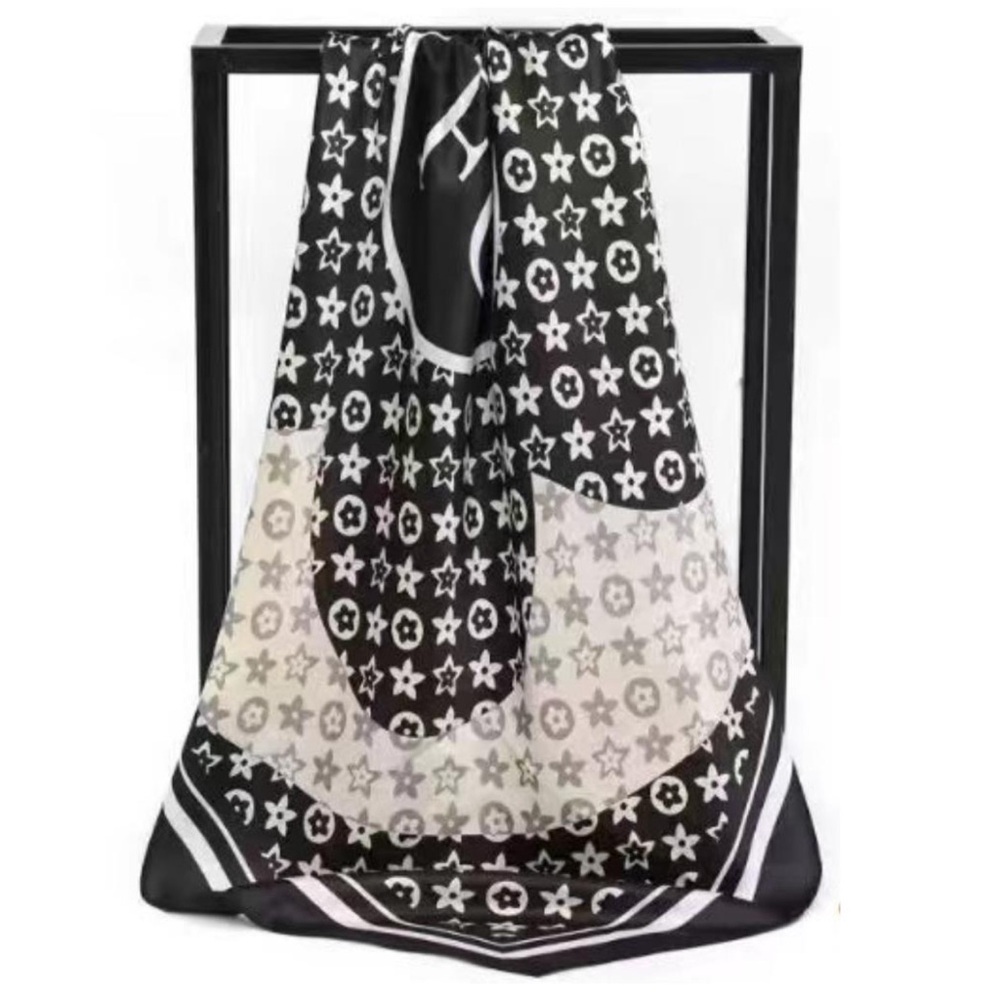 - SILKY  BANDANA SCARF
